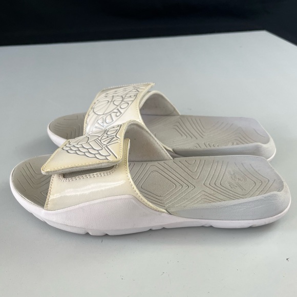 Jordan hydro 7 slides - Picture 5 of 7